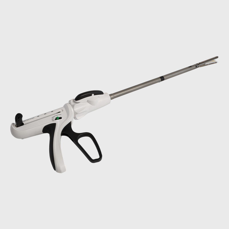 Eldobható endoszkópos lineáris vágó tűzők és vágóegységek